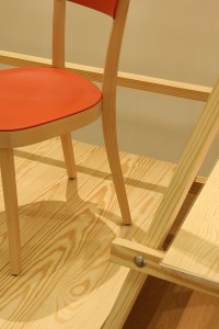 Basel Chair von für Vitra @ Thingness, Museum für Gestaltung Zürich