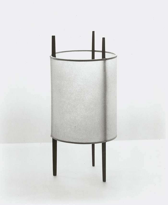 Verlorene Klassiker des Möbeldesigns: Modell 9 Tischleuchte von Isamu Noguchi für Knoll