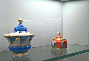 Arbeiten von Bavaria, Ullersricht-Weiden & Hertel, Rehau, gesehen bei Spitzen des Art déco, Grassi Museum für Angewandte Kunst, Leipzig