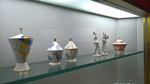 Drei Gefäße von Rosenthal, Selb, gesehen bei Spitzen des Art déco, Grassi Museum für Angewandte Kunst, Leipzig