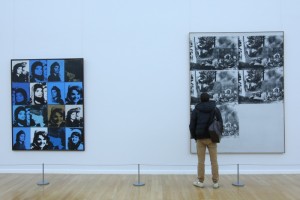 Andy Warhol Death and Disaster Kunstsammlungen Chemnitz Sixteen Jackies White Disaster II
