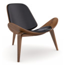 CH07 Shell Chair, Nussbaum geölt, Leder schwarz