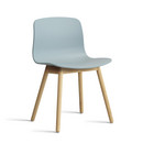 About A Chair AAC 12, Dusty blue 2.0, Eiche lackiert