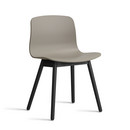 About A Chair AAC 12, Khaki 2.0, Eiche schwarz lackiert