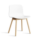 About A Chair AAC 12, White 2.0, Eiche geseift