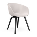 About A Chair AAC 22, Cream white, Eiche schwarz lackiert