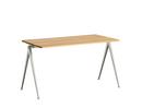 Pyramid Table 01, L 140 x B 65 x H 74 cm, Eiche klar lackiert, Stahl pulverbeschichtet beige