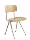 Result Chair, Eiche lackiert, Stahl pulverbeschichtet beige