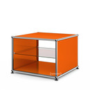 USM Haller Beistelltisch mit Seitenwänden, 50 cm, mit Glas-Zwischentablar, Reinorange RAL 2004