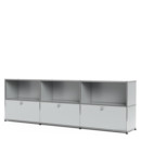 USM Haller Sideboard XL, individualisierbar, Lichtgrau RAL 7035, Offen, Mit 3 Klappen