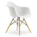 Eames Plastic Armchair RE DAW, Weiß, Ohne Polsterung, Ohne Polsterung, Standardhöhe - 43 cm, Ahorn gelblich
