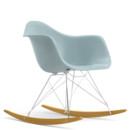 Eames Plastic Armchair RE RAR, Eisgrau, Verchromt, Ahorn gelblich