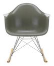 Eames Fiberglass Armchair RAR, Eames raw umber, Verchromt, Ahorn gelblich