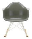 Eames Fiberglass Armchair RAR, Eames raw umber, Weiß, Ahorn gelblich