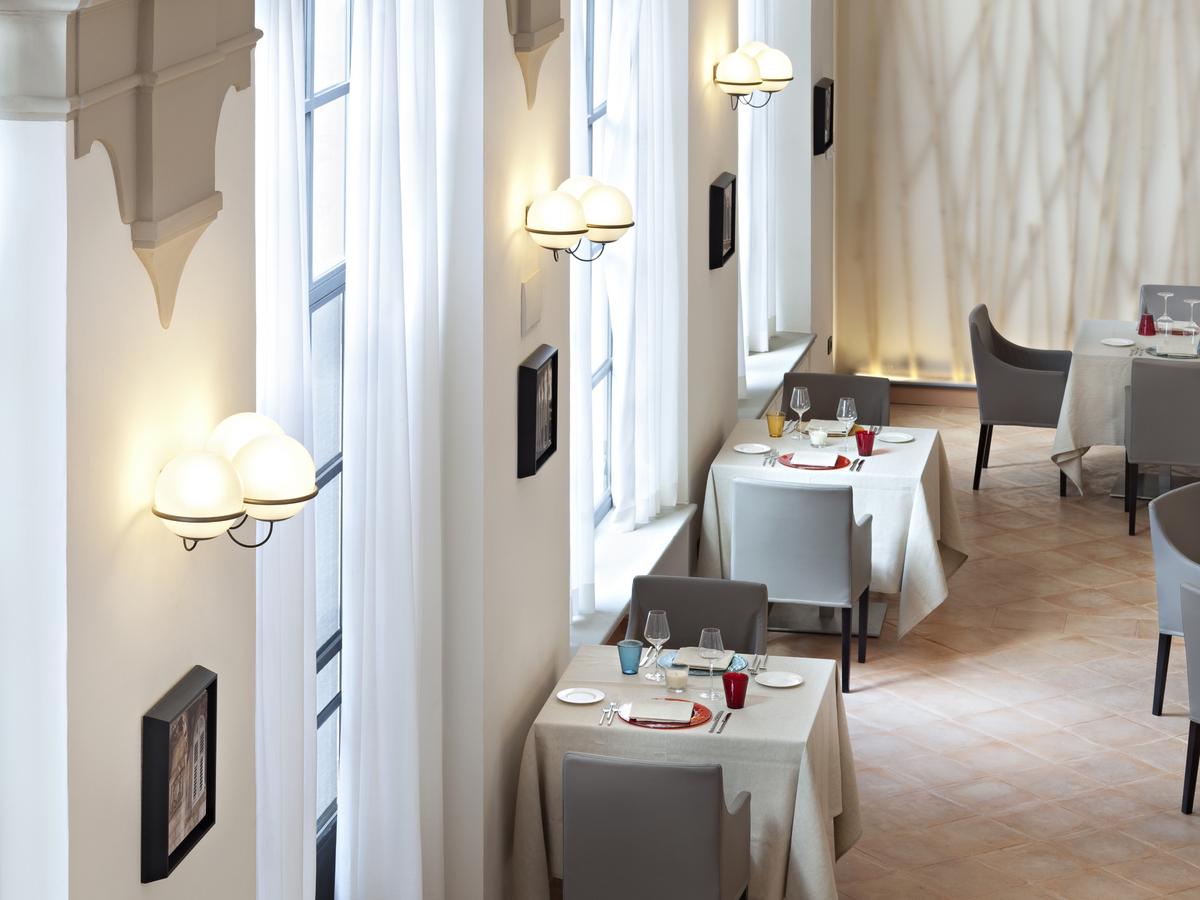 Conceptual Planning And Furnishing Consultation With Smow And Flos
