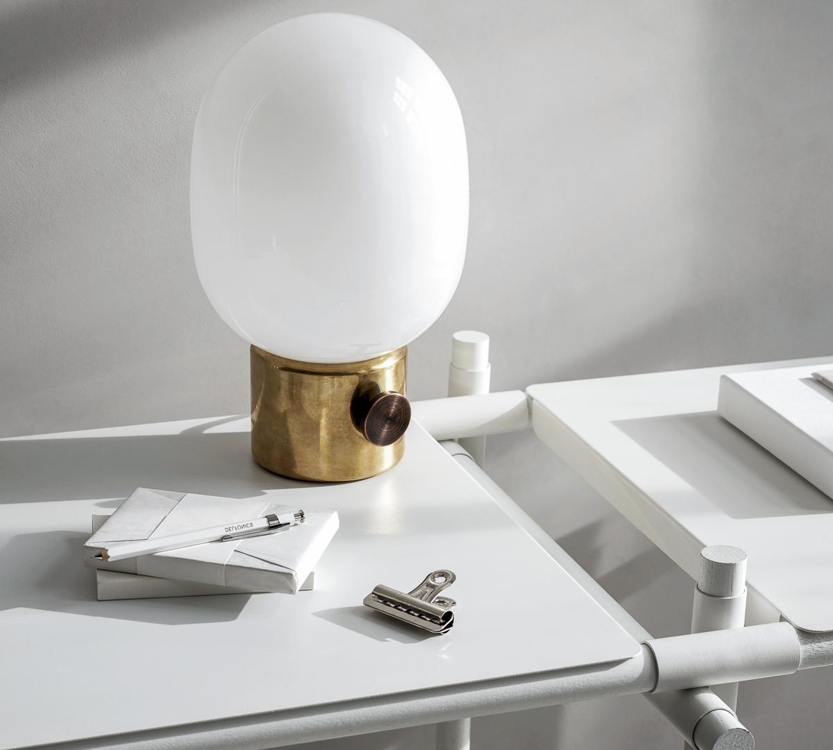 Peek Table Lamp by Jonas Wagell | Audo Lighting Design