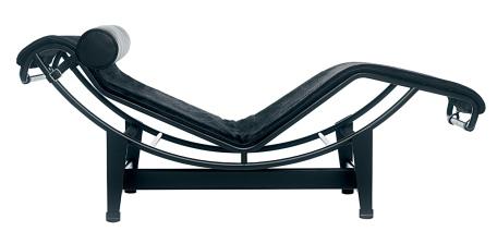 Vintage Lc4 lounge chair in black leather by Le Corbusier for