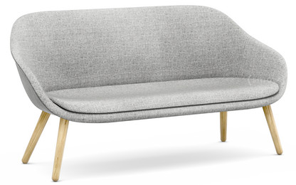 About A Lounge Sofa for Comwell Hallingdal - hellgrau|Eiche lackiert