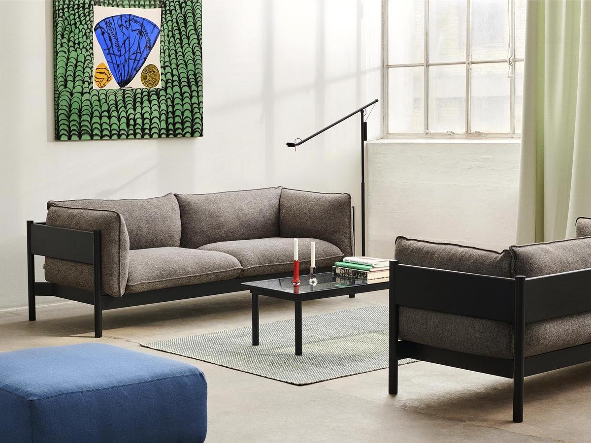 Arbour Sofa, Leder Nevada 0500 schwarz, Nussbaum geölt und gewachst