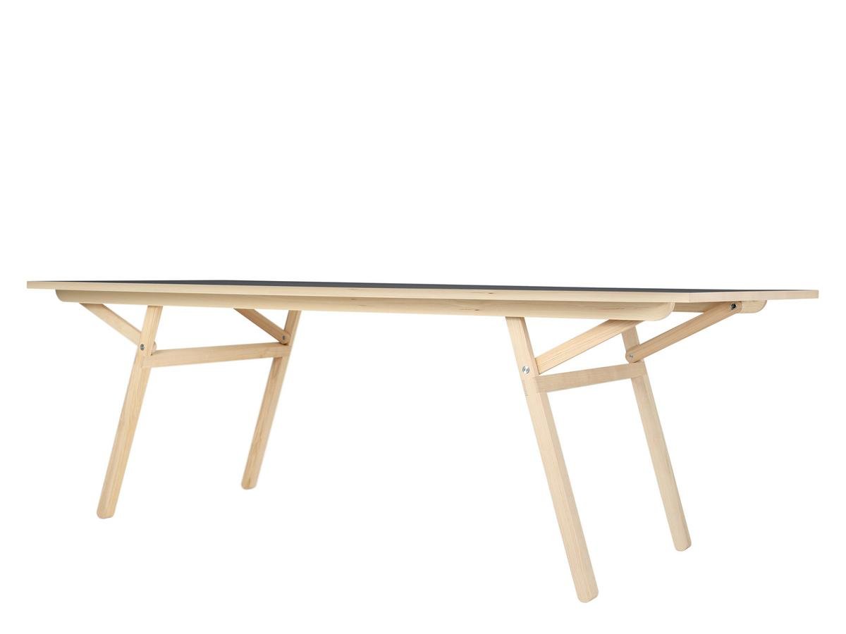 MOORMANN KLOPSTOCK TISCH (design: Daniel Kern 2013) MOORMANN KLOPSTOCK TISCH (design: Daniel Kern 2013)