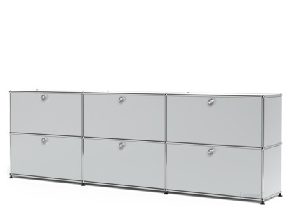 USM Haller Sideboard XL, individualisierbar Lichtgrau RAL 7035|Mit 3 Klappen|Mit 3 Klappen