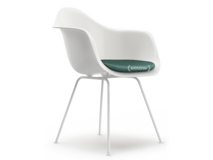 Eames Plastic Armchair RE DAX Weiß|Mit Sitzpolster|Eisblau / elfenbein|Standardhöhe - 43 cm|Beschichtet weiß
