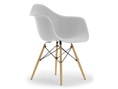 Eames Plastic Armchair RE DAW Cotton white|Ohne Polsterung|Ohne Polsterung|Standardhöhe - 43 cm|Ahorn gelblich