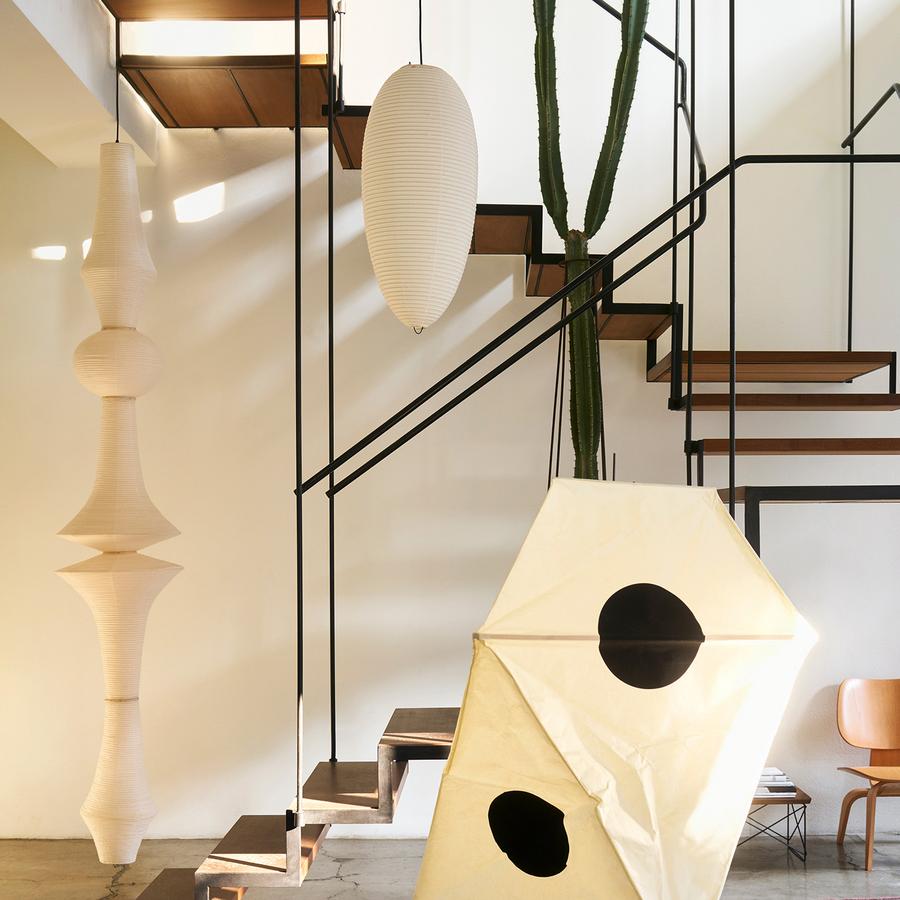 Akari E Vitra von Isamu Noguchi 1951 Original von smow