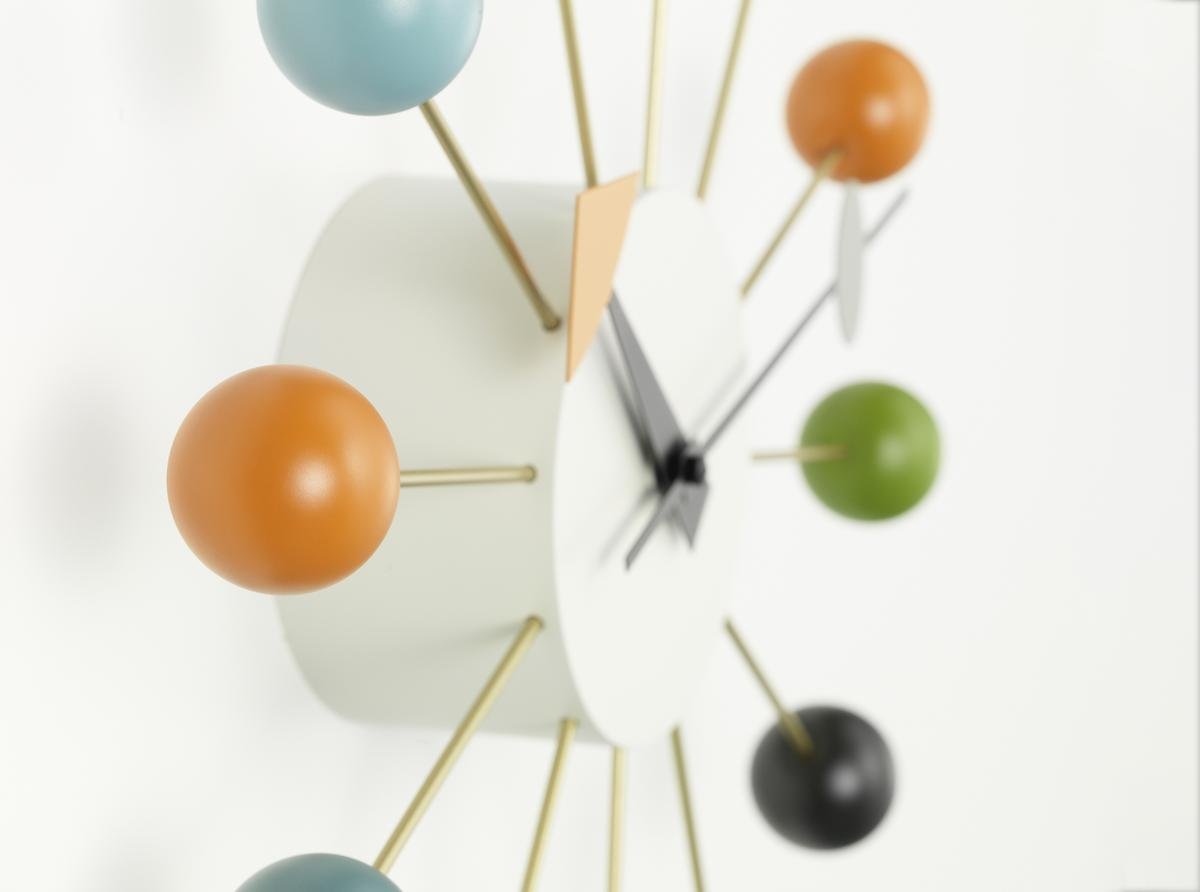 Ball Clock Vitra Vitra Designermöbel von smow