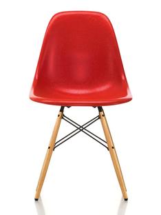 Eames Fiberglass Chair DSW Eames classic red|Esche honigfarben