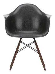 Eames Fiberglass Armchair DAW Eames elephant hide grey|Ahorn dunkel