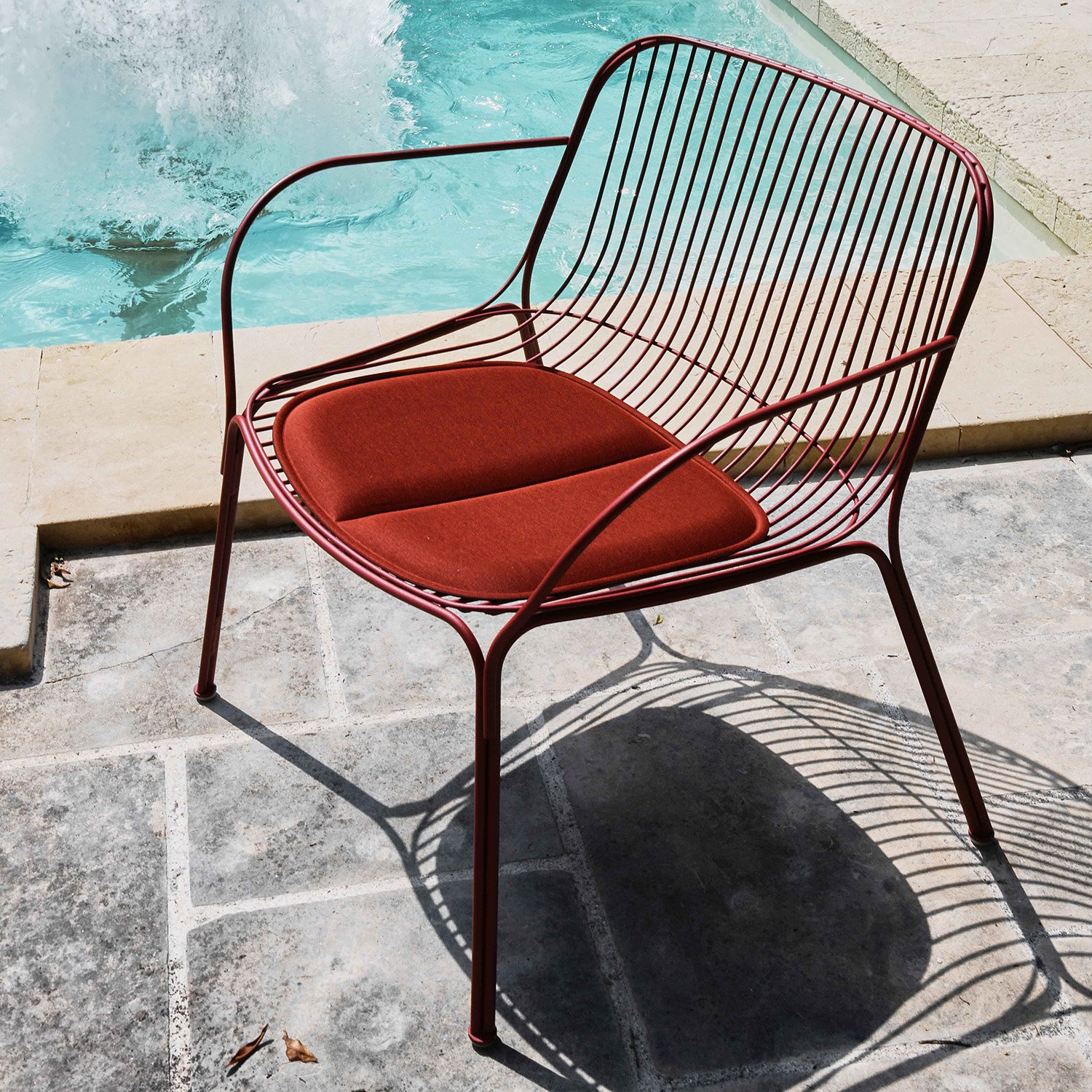 Hiray Sessel, Rostrot | Kartell | Gartenstühle