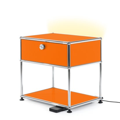 USM Haller E Nachttisch mit dimmbarem Licht, Reinorange RAL 2004