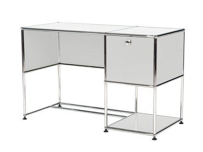 Details USM Haller USM Haller Home Office Schreibtisch USM Haller Home Office Schreibtisch, Lichtgrau RAL 7035, Mit Kabeldurchlass