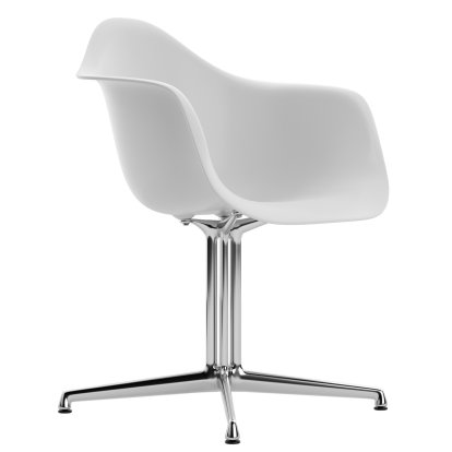 Eames Plastic Armchair RE DAL