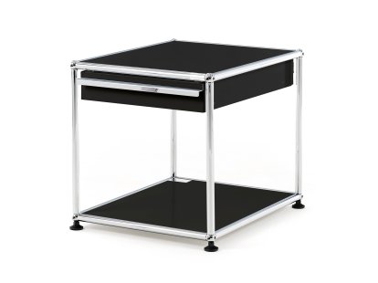USM Haller Beistelltisch mit Schublade