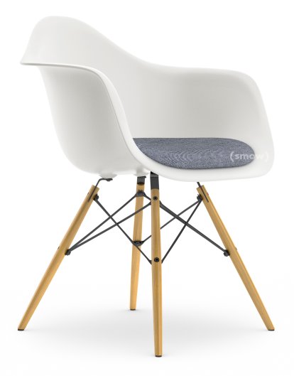 Eames Plastic Armchair DAW, Weiß RE, Mit Sitzpolster, Dunkelblau / elfenbein, Standardhöhe - 43 cm, Esche honigfarben