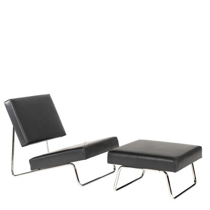 Hirche Loungesessel, Glattleder, schwarz, Verchromt, mit Fußhocker