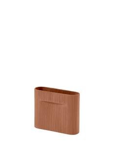Ridge Vase, Small (H 16,5 cm), Terracotta